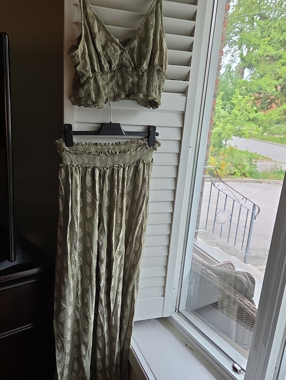 2PC SET Olive Green Smocked Cami and Pants - Women